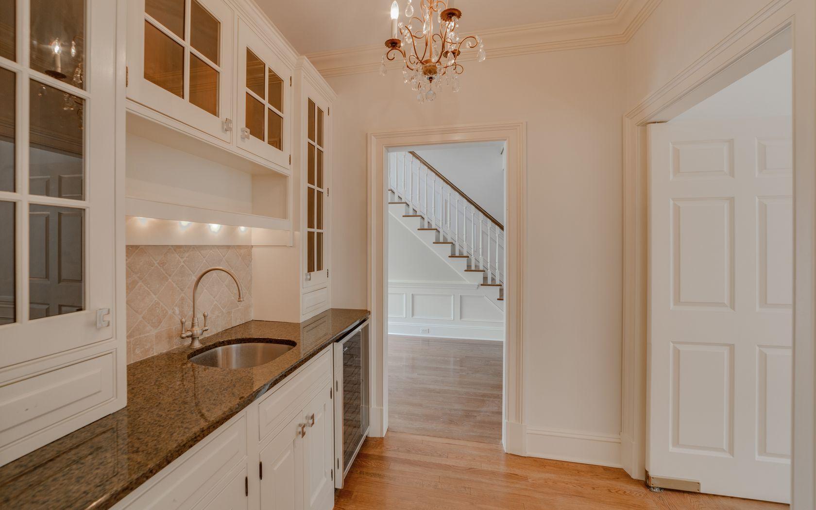 1601 Ponus Ridge Road New Canaan, CT 06840 - Photo 47 of 88 85