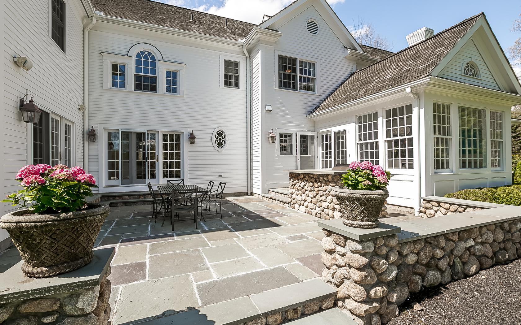 1601 Ponus Ridge Road New Canaan, CT 06840 - Photo 7 of 88 7