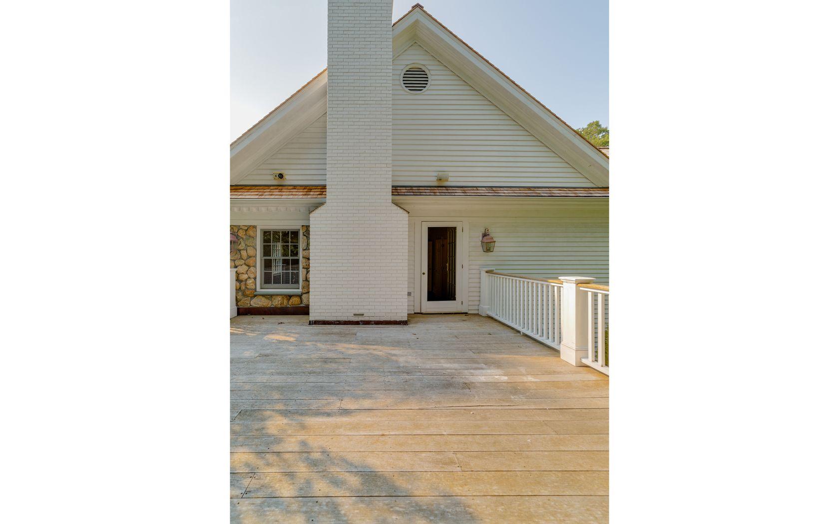 1601 Ponus Ridge Road New Canaan, CT 06840 - Photo 74 of 88 124