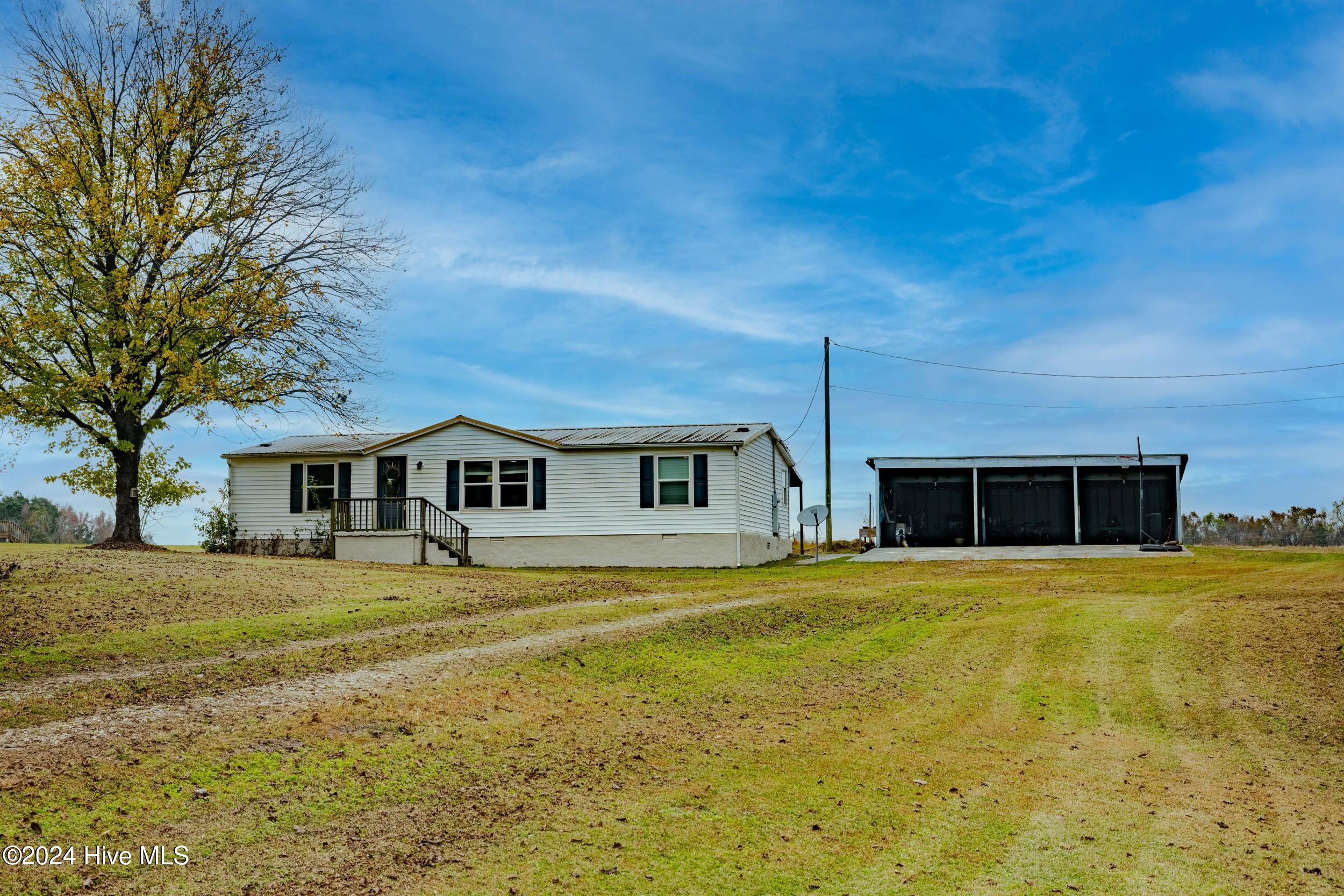 1236 Gregory Fork Road Richlands, NC 28574 - Photo 1 of 48 1