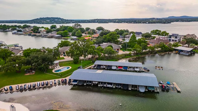 $415,000 | 806 Highcrest Drive, Unit 4, Granite Shoals, TX 78654