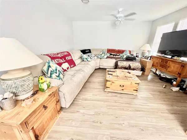 $1,750 | 12117 11th Street, Santa Fe, TX 77510