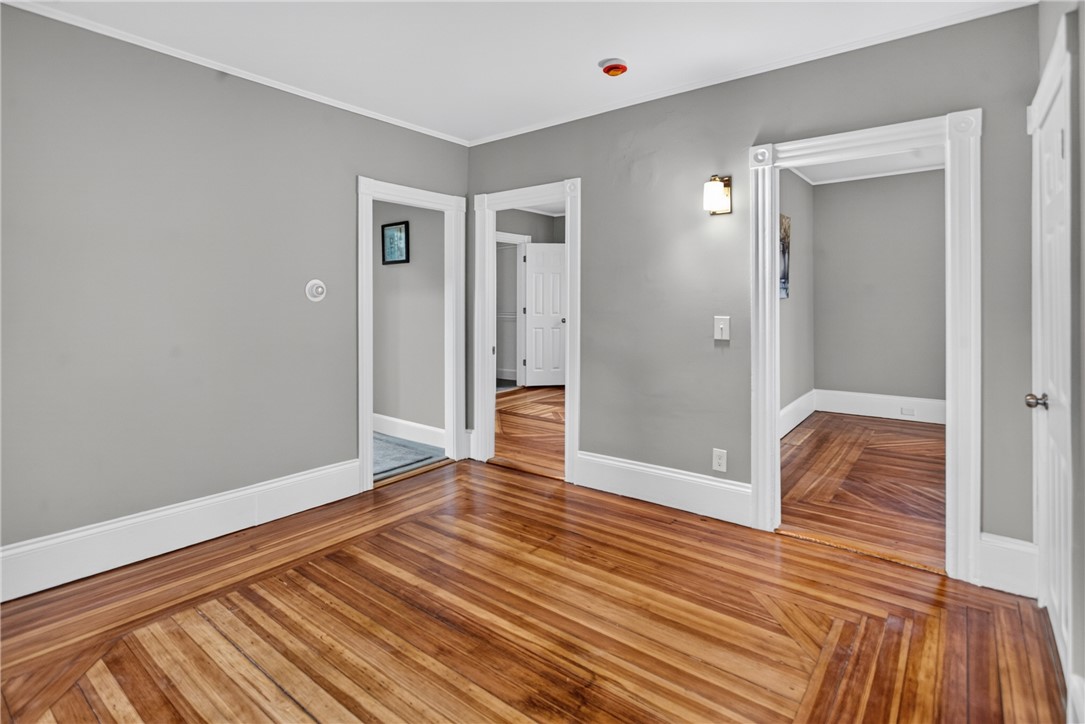 91 Ash Street Warwick, RI 02888 - Photo 13 of 49