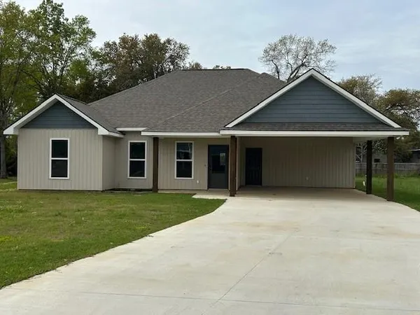 $1,900 | 332 Silverstone Circle, Ponchatoula, LA 70454