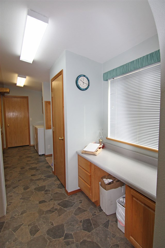 9163 Deer Valley Road Newport, WA 99156 - Photo 12 of 20 Gallery Image 12