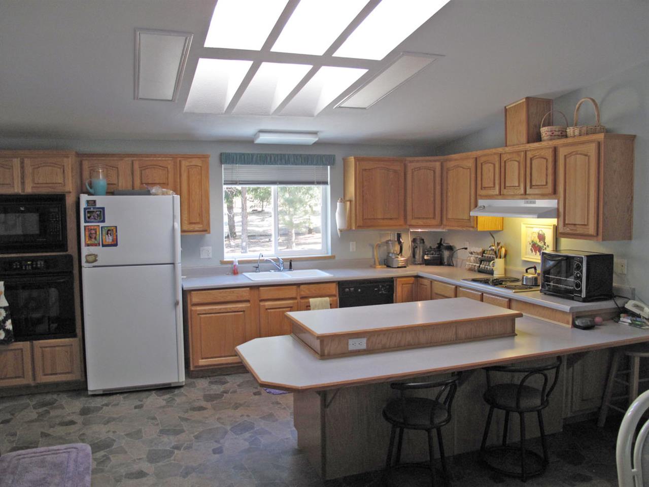 9163 Deer Valley Road Newport, WA 99156 - Photo 3 of 20 Gallery Image 3