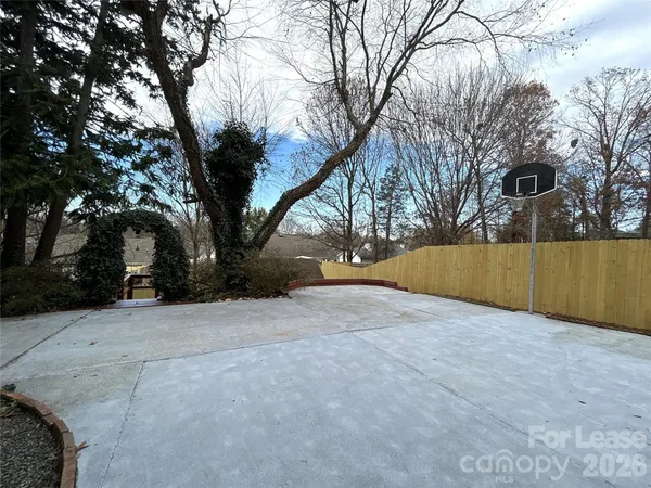 $2,150 | 3805 Rosedown Drive, Matthews, NC 28105