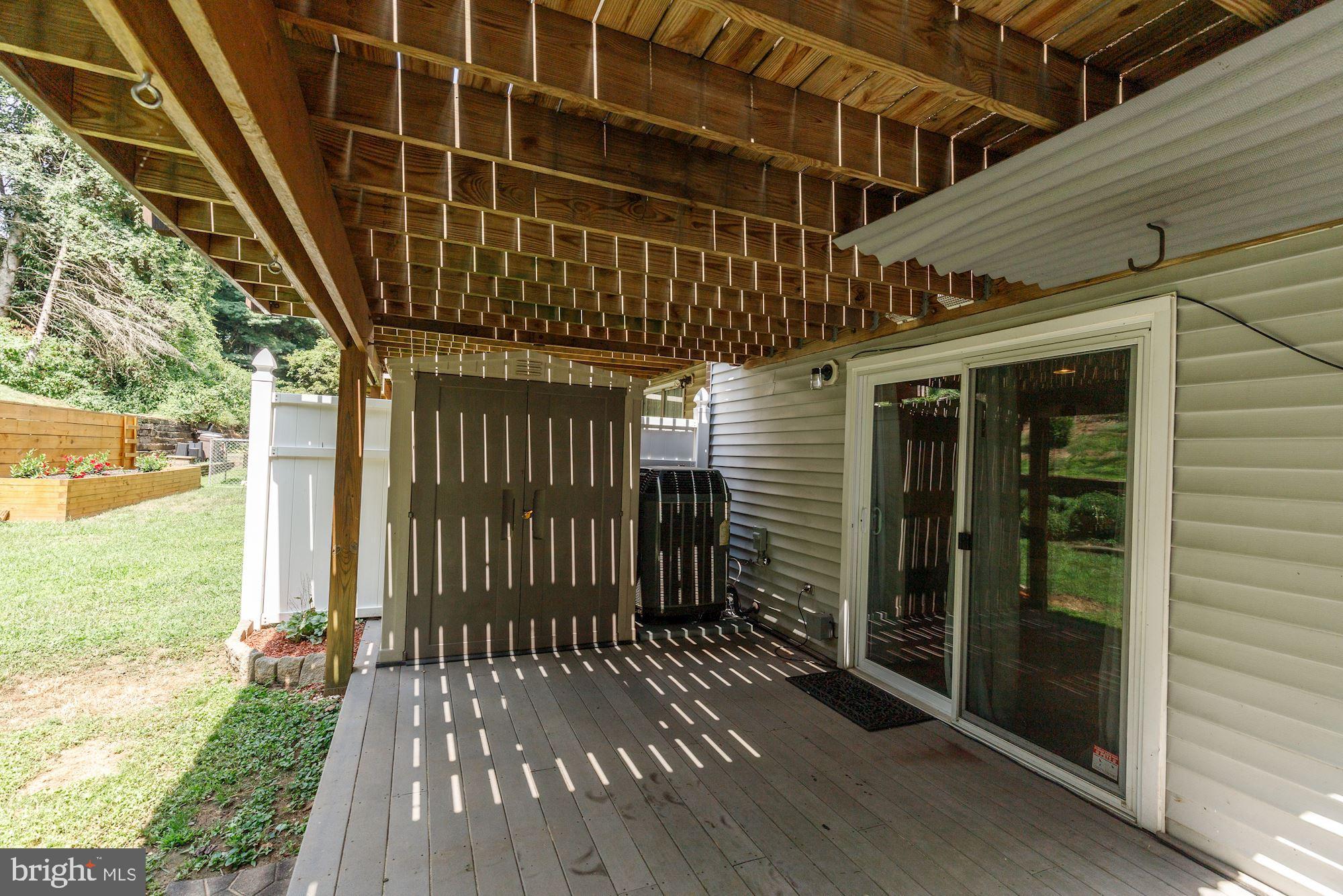 2531 Ebony Road Parkville, MD 21234 - Photo 37 of 51 Patio
