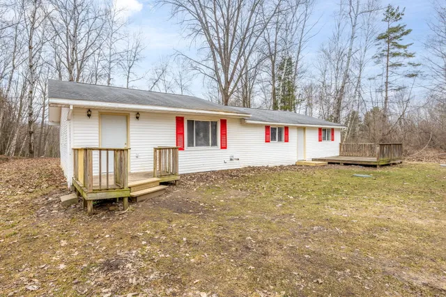 $140,000 | 23087 Huron, Evart, MI 49631