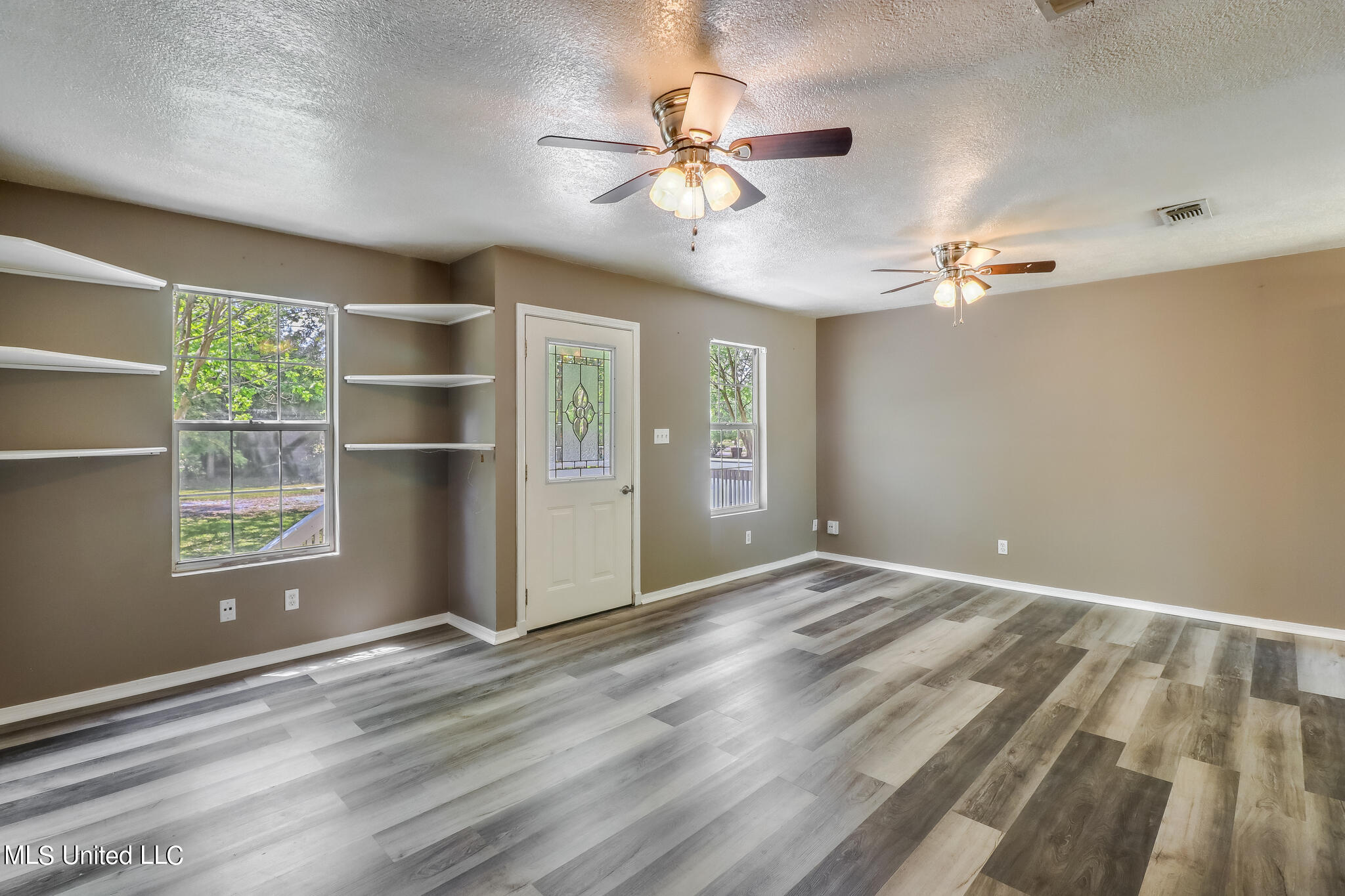 5034 Beatline Road Long Beach, MS 39560 - Photo 6 of 18 IMG_5228