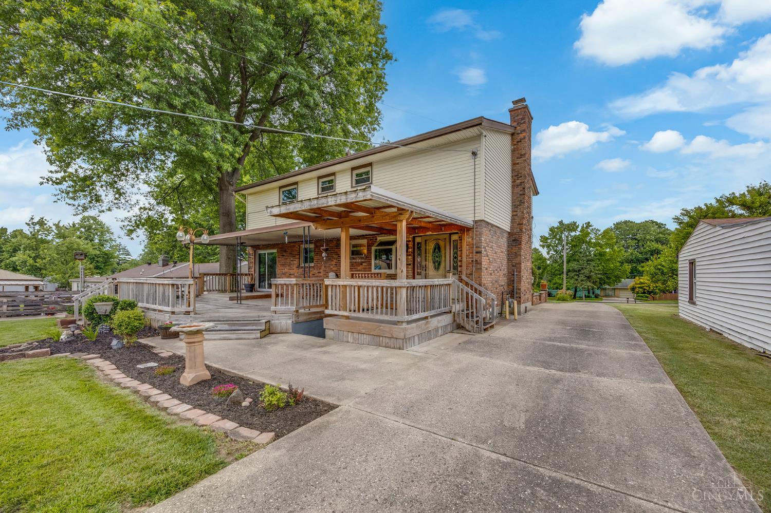 10495 Pottinger Road Cincinnati, OH 45251 - Photo 10 of 63