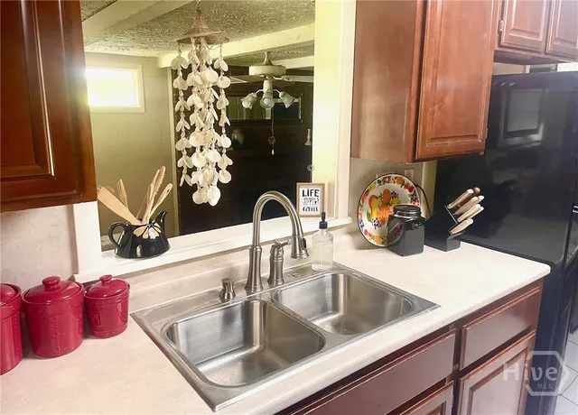 $375,000 | 2006 Cokesbury Drive, Savannah, GA 31406