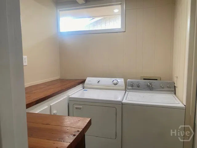 $375,000 | 2006 Cokesbury Drive, Savannah, GA 31406