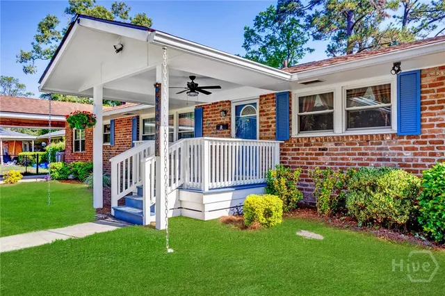 $375,000 | 2006 Cokesbury Drive, Savannah, GA 31406