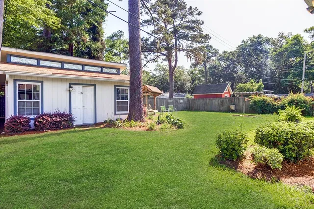 $375,000 | 2006 Cokesbury Drive, Savannah, GA 31406