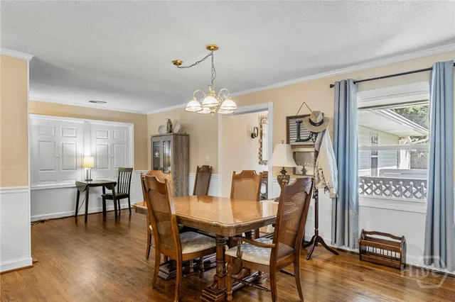 $375,000 | 2006 Cokesbury Drive, Savannah, GA 31406