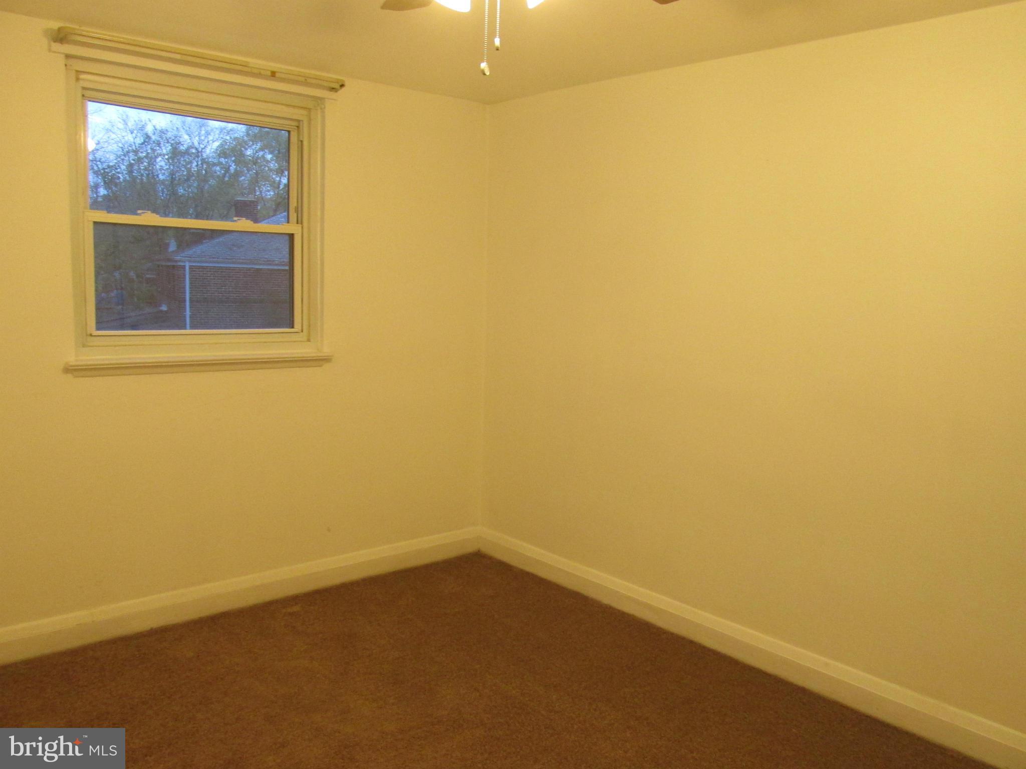 1605 Naturo Road Baltimore, MD 21286 - Photo 10 of 18 Second bedroom