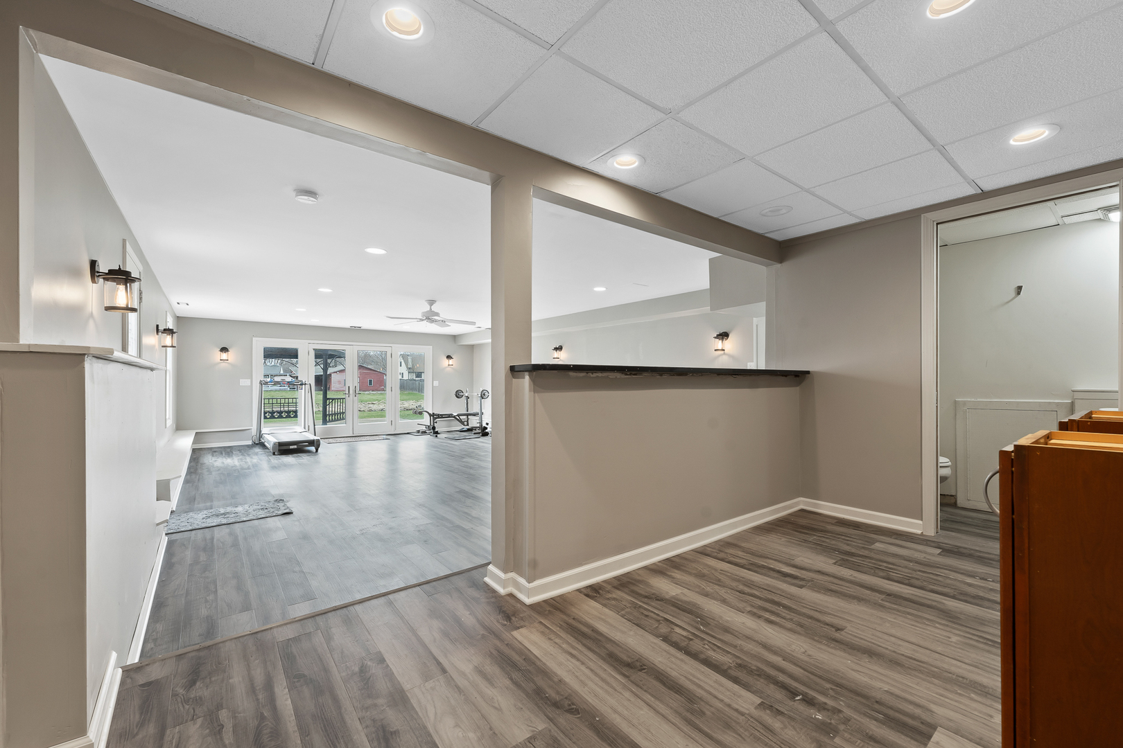 2S216 Riverside Avenue Warrenville, IL 60555 - Photo 32 of 55