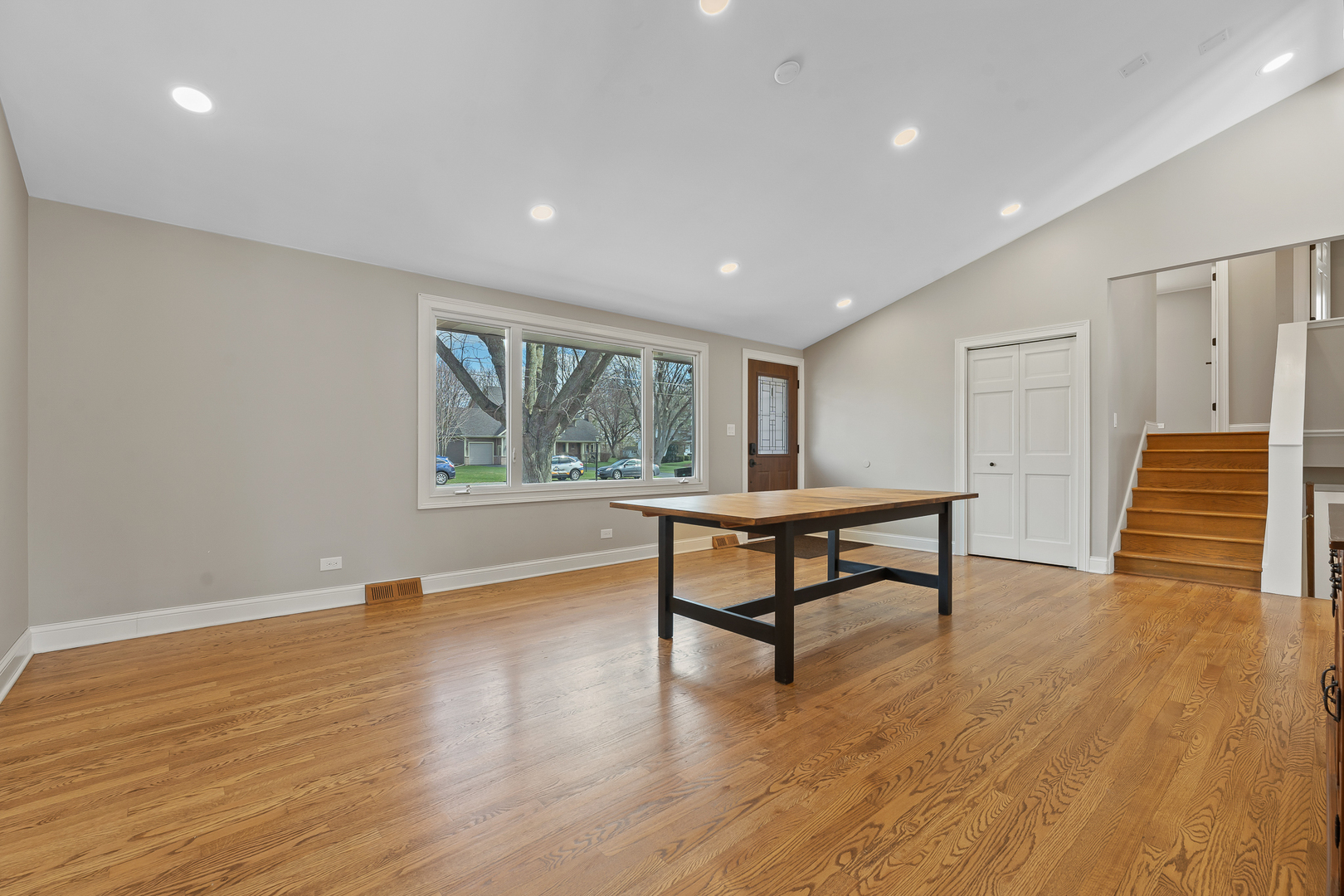 2S216 Riverside Avenue Warrenville, IL 60555 - Photo 7 of 55