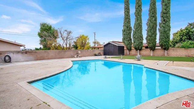 $3,500 | 428 South Meridian Avenue, Rialto, CA 92376