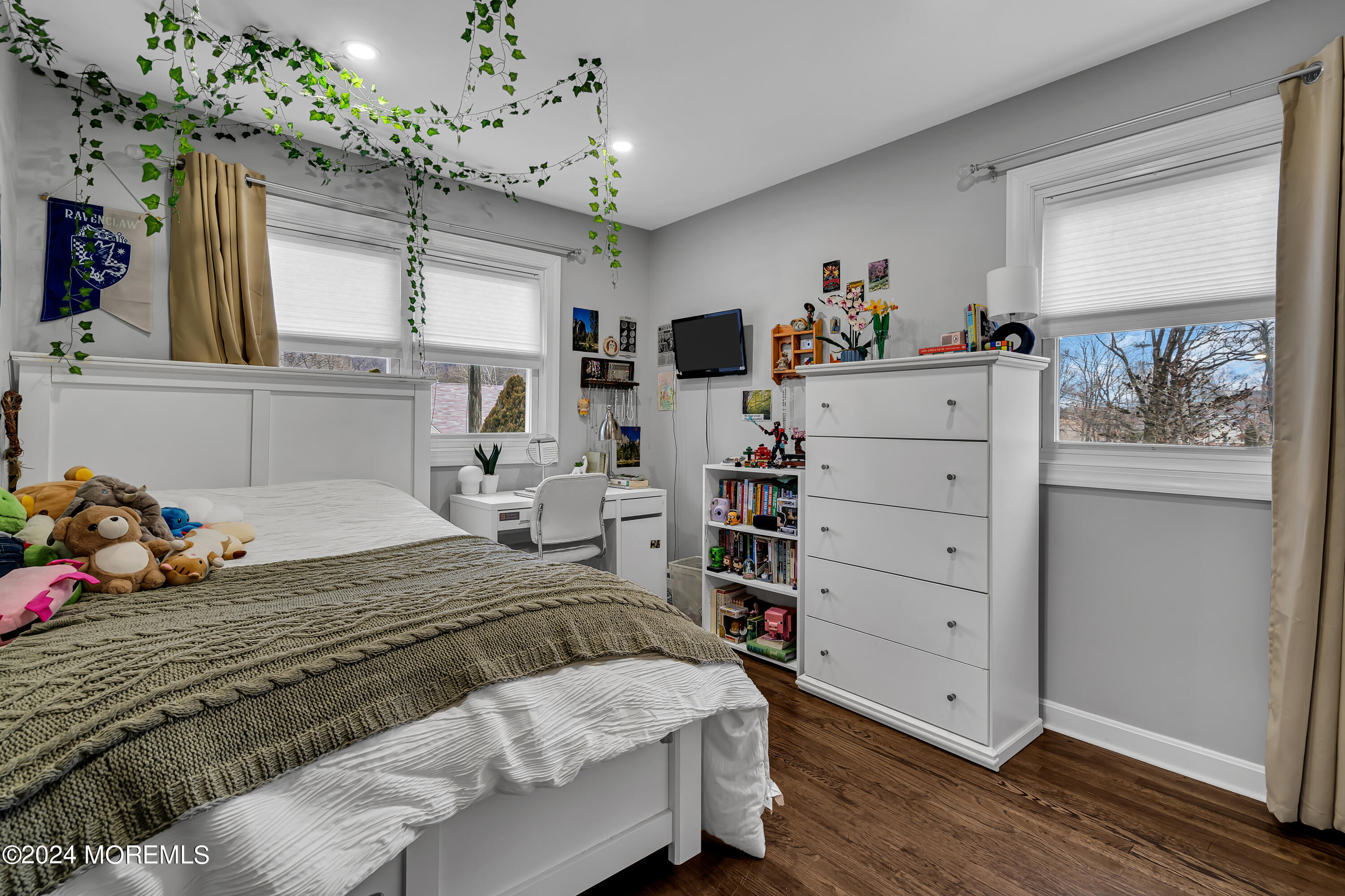137 Greenbrook Road Green Brook, NJ 08812 - Photo 16 of 25 025__cmp0281