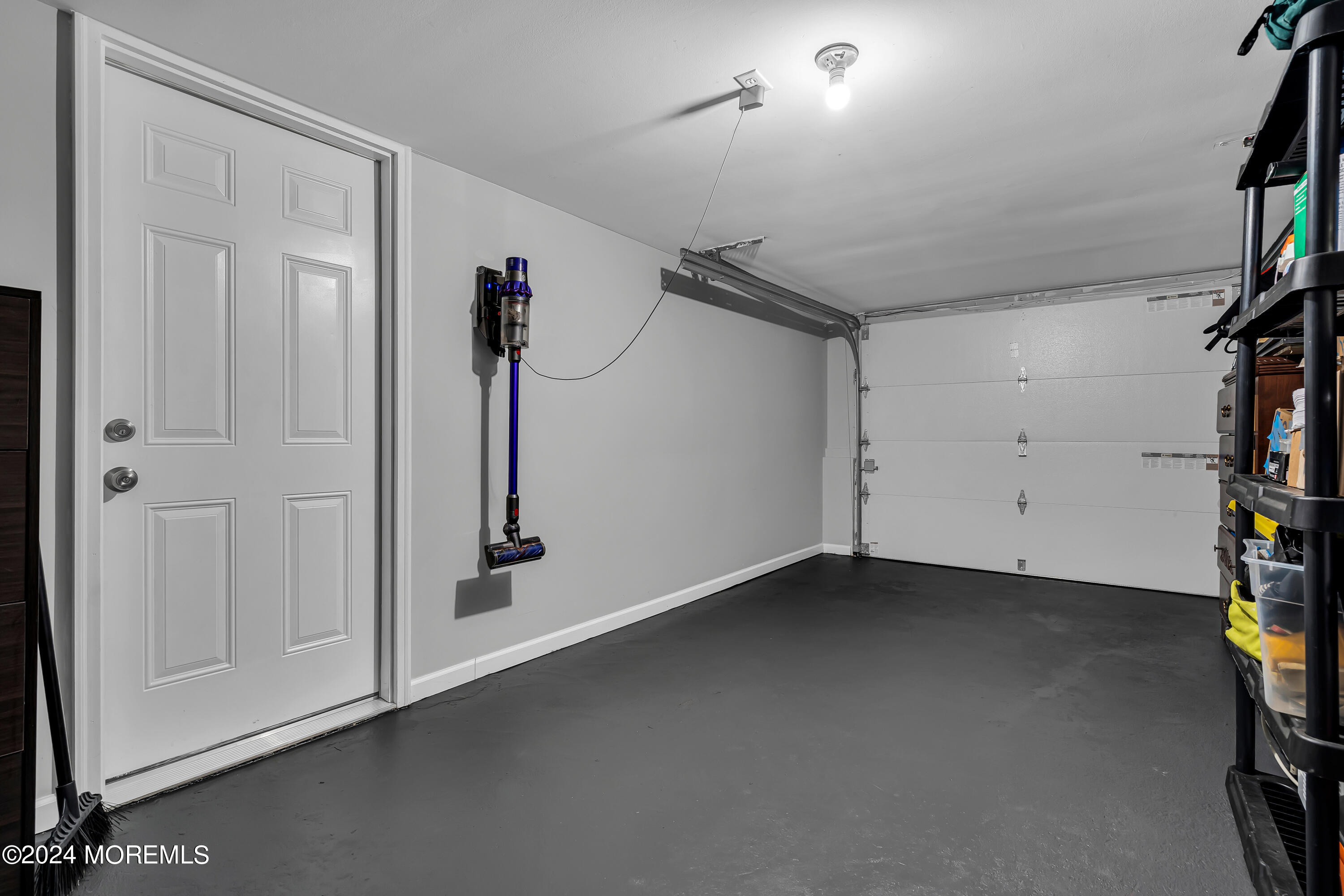 137 Greenbrook Road Green Brook, NJ 08812 - Photo 21 of 25 031__cmp0191