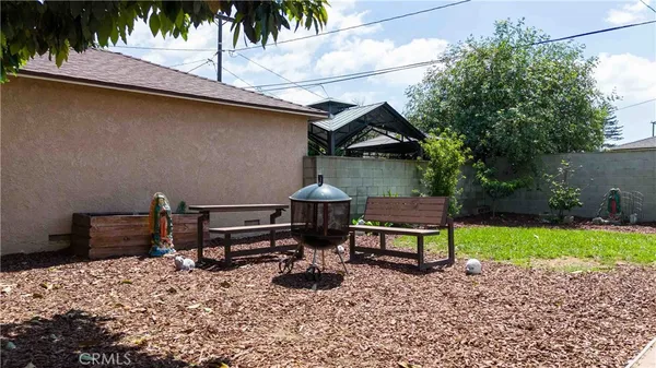 $720,000 | 132 West 52nd Street, Long Beach, CA 90805