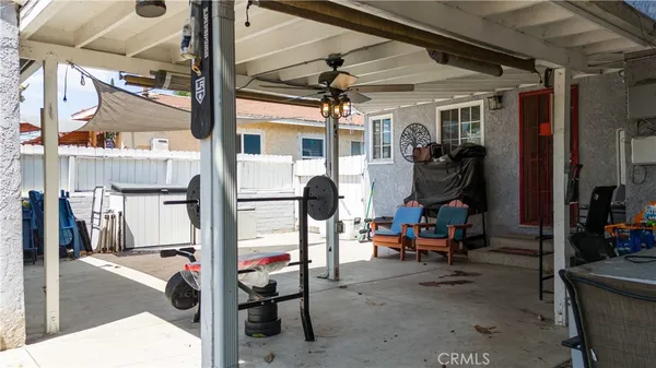 $720,000 | 132 West 52nd Street, Long Beach, CA 90805