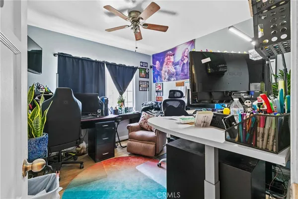 $720,000 | 132 West 52nd Street, Long Beach, CA 90805