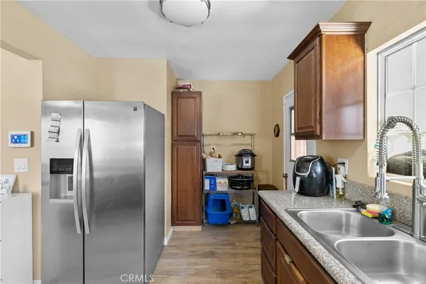 $720,000 | 132 West 52nd Street, Long Beach, CA 90805