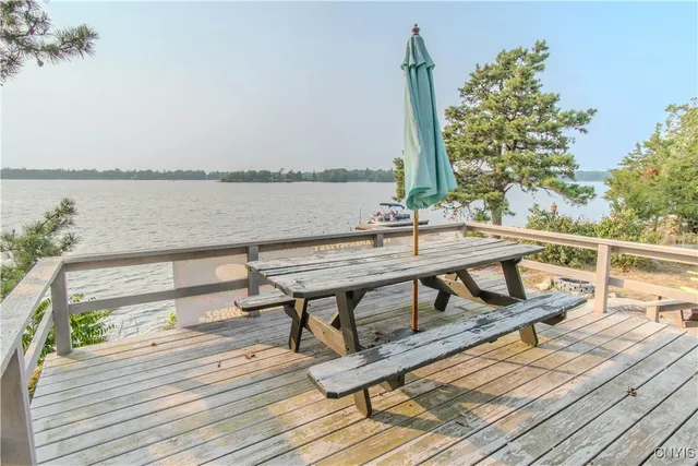 $1,199,990 | 48571 Wintergreen, Redwood, NY 13679