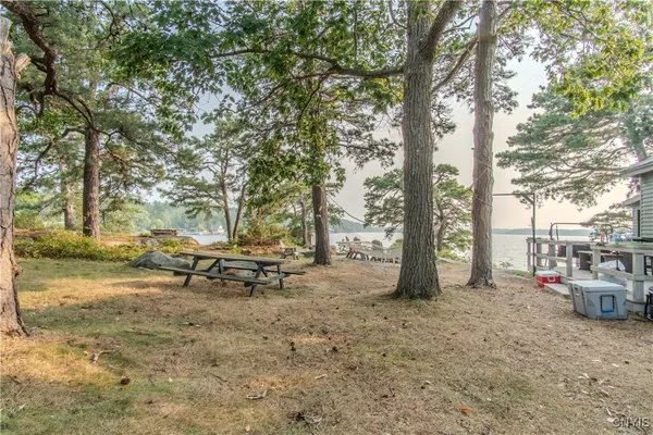 $1,199,990 | 48571 Wintergreen, Redwood, NY 13679