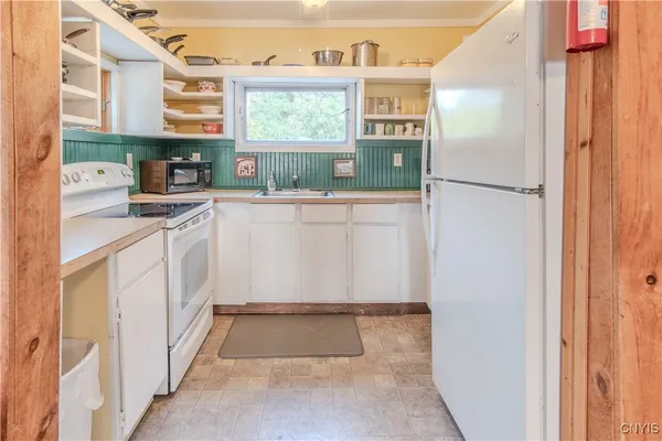 $1,199,990 | 48571 Wintergreen, Redwood, NY 13679