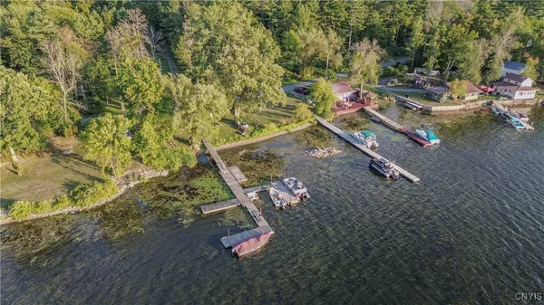 $1,199,990 | 48571 Wintergreen, Redwood, NY 13679