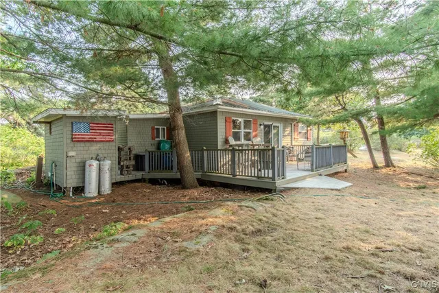 $1,199,990 | 48571 Wintergreen, Redwood, NY 13679