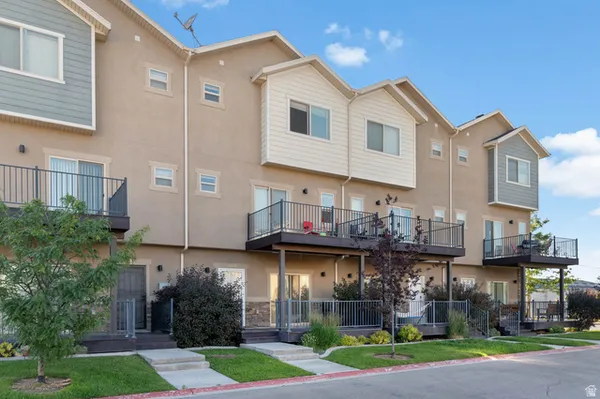 $415,000 | 3869 South 1580 West, West Valley City, UT 84119