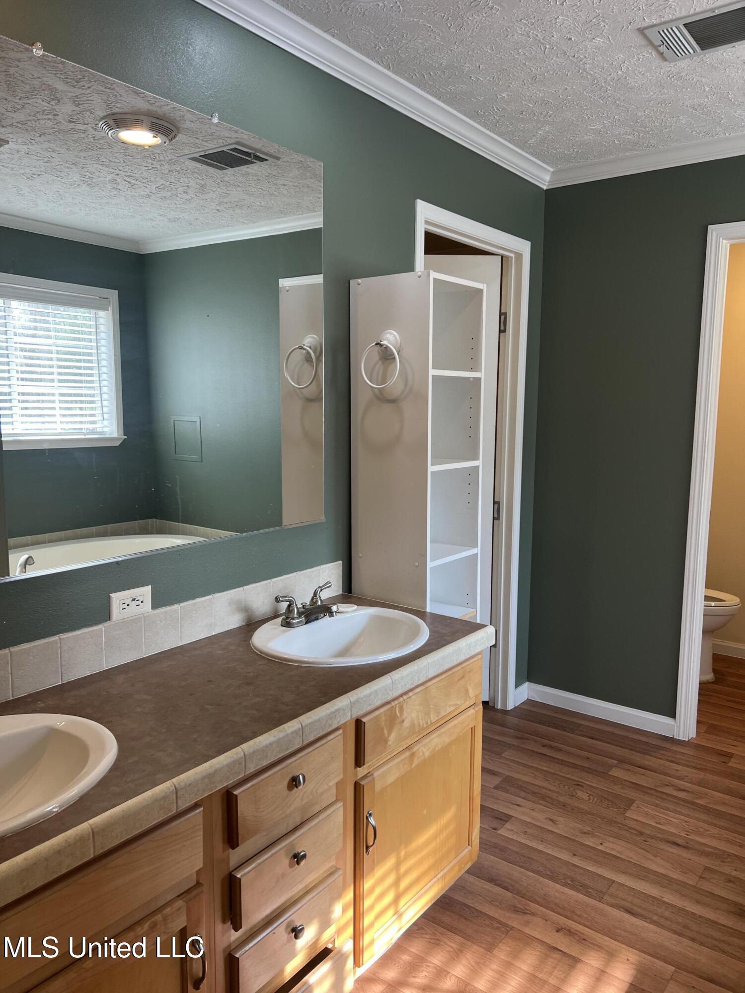 111 Cherokee Drive Florence, MS 39073 - Photo 12 of 35 IMG_1688