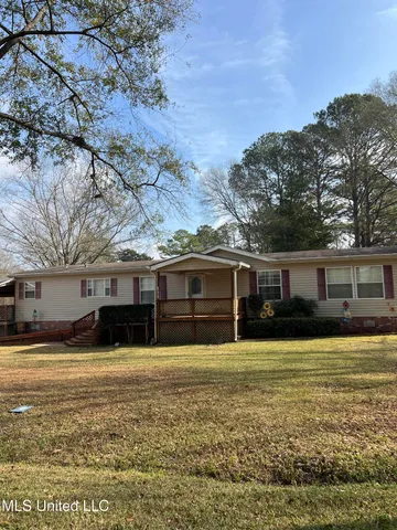 $220,000 | 111 Cherokee Drive, Florence, MS 39073