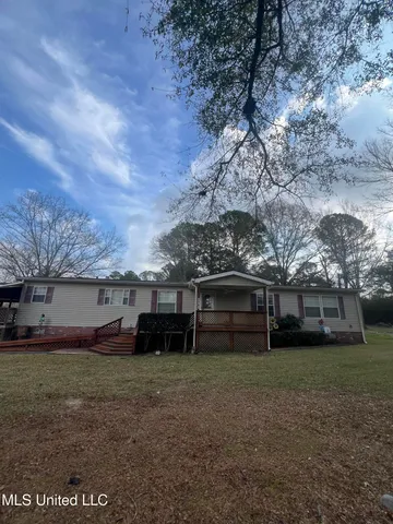 $220,000 | 111 Cherokee Drive, Florence, MS 39073