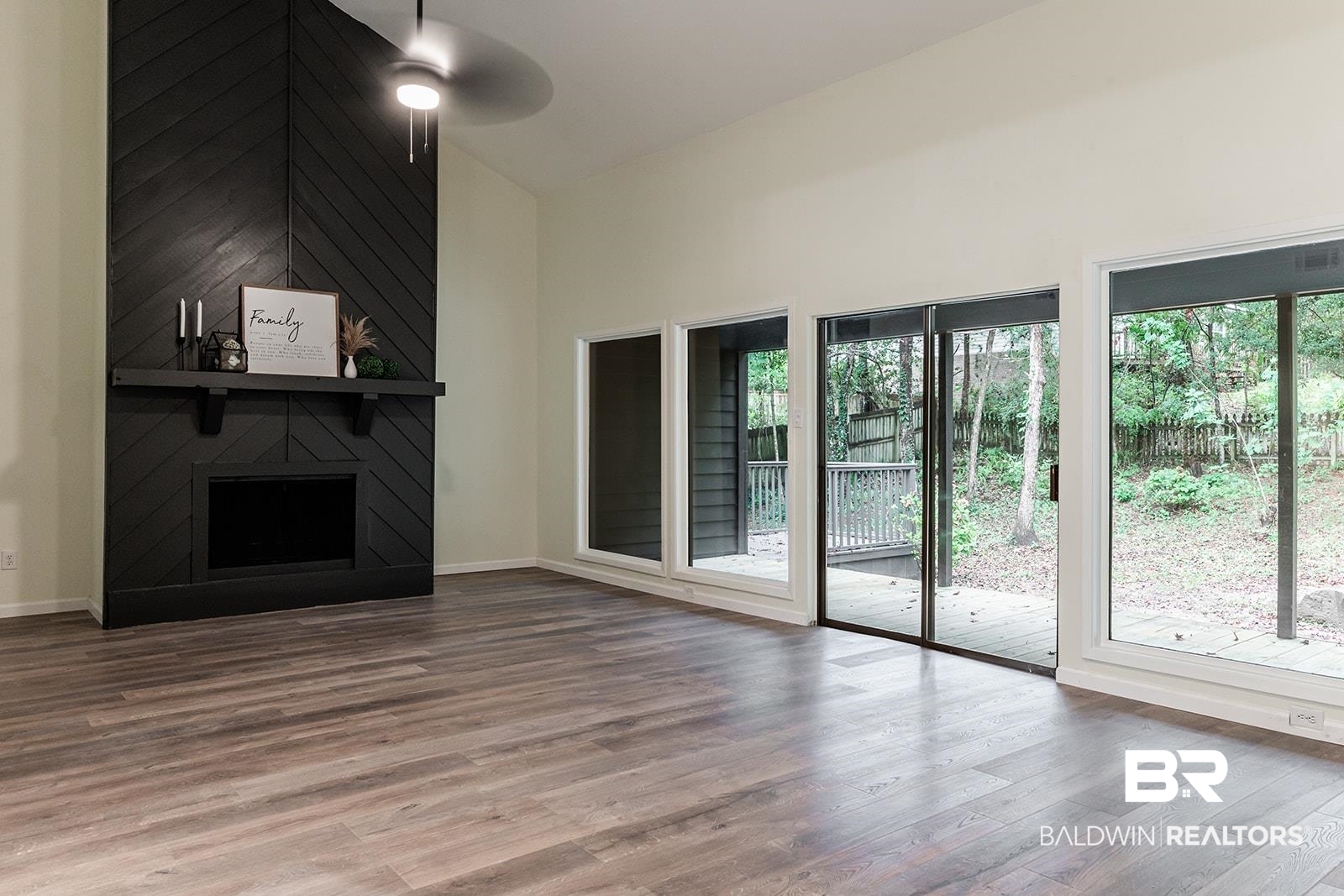 371 Ridgewood Drive Daphne, AL 36526 - Photo 18 of 44