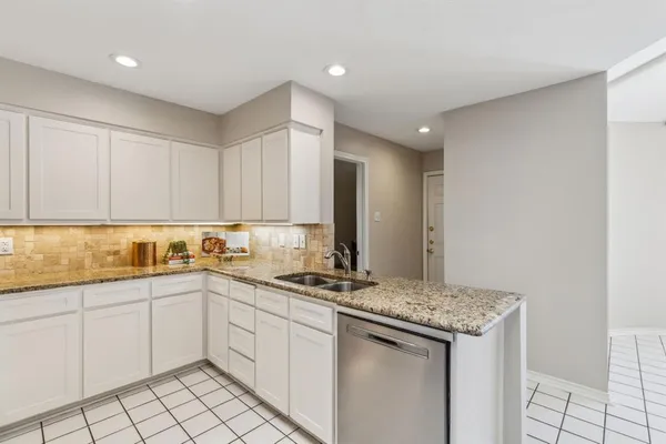 $3,495 | 4406 Cobblers Lane, Dallas, TX 75287