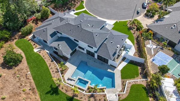 $4,550,000 | 1301 Smokewood Drive, North Tustin, CA 92705