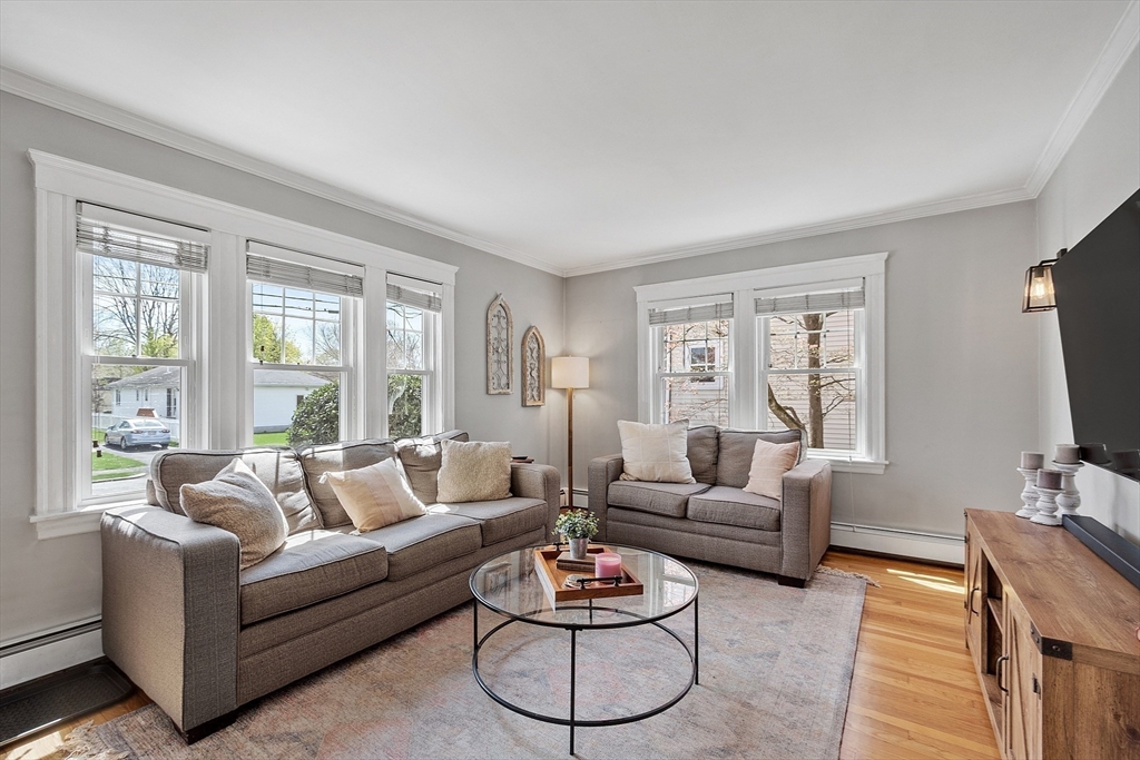 36 Bruce Road, Unit 1 Waltham, MA 02453 - Photo 7 of 28 Gallery Image 7