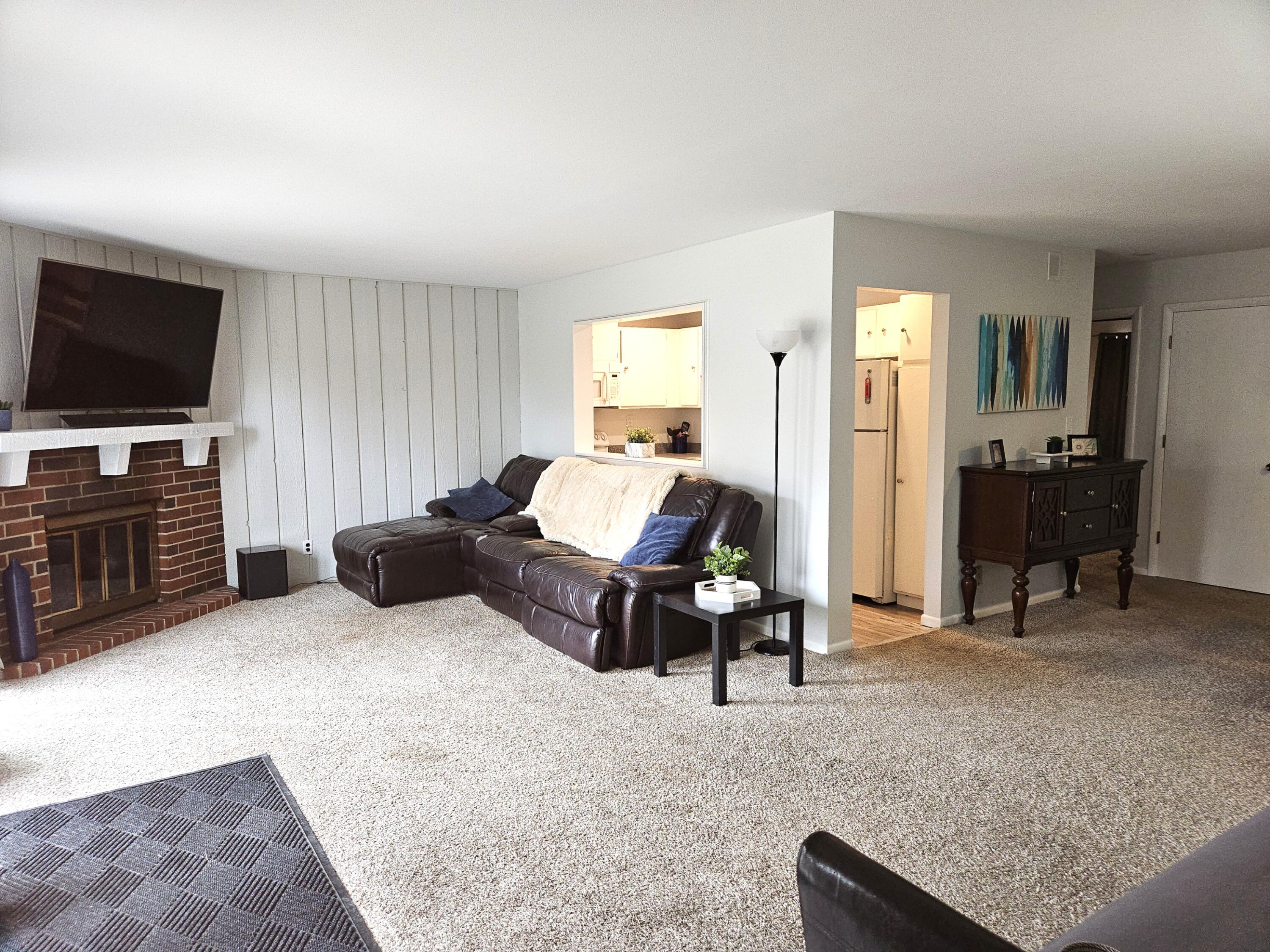 92 Red Chimney Road, Unit 3 Geneva, WI 53147 - Photo 7 of 41 Freshly painted