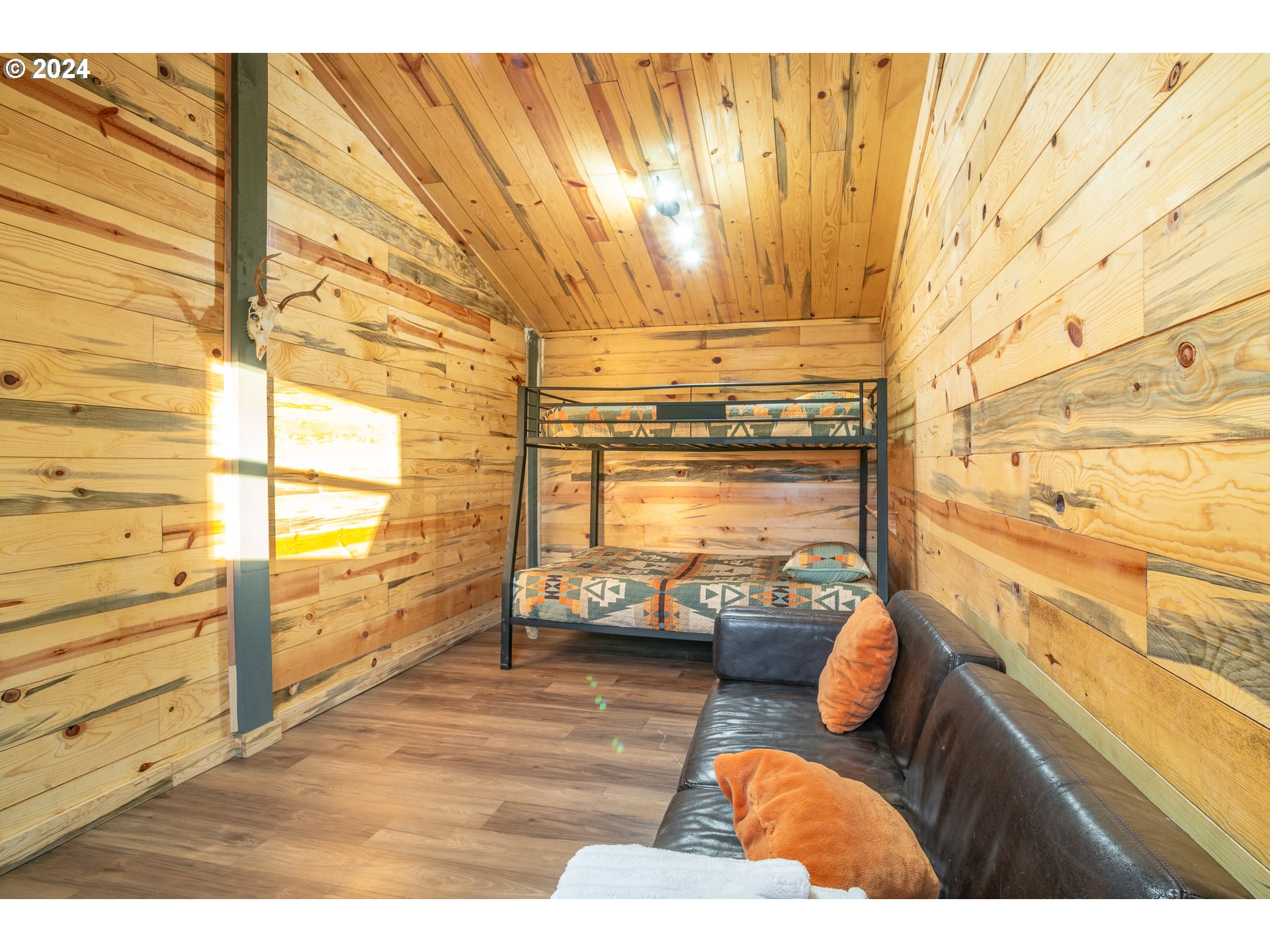 22233 Northeast Basket Flat Road Battle Ground, WA 98604 - Photo 45 of 46 a view of sitting area