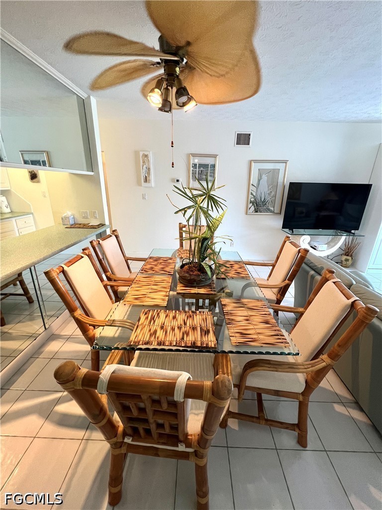 60 West Pelican Street, Unit 202 Naples, FL 34113 - Photo 12 of 21
