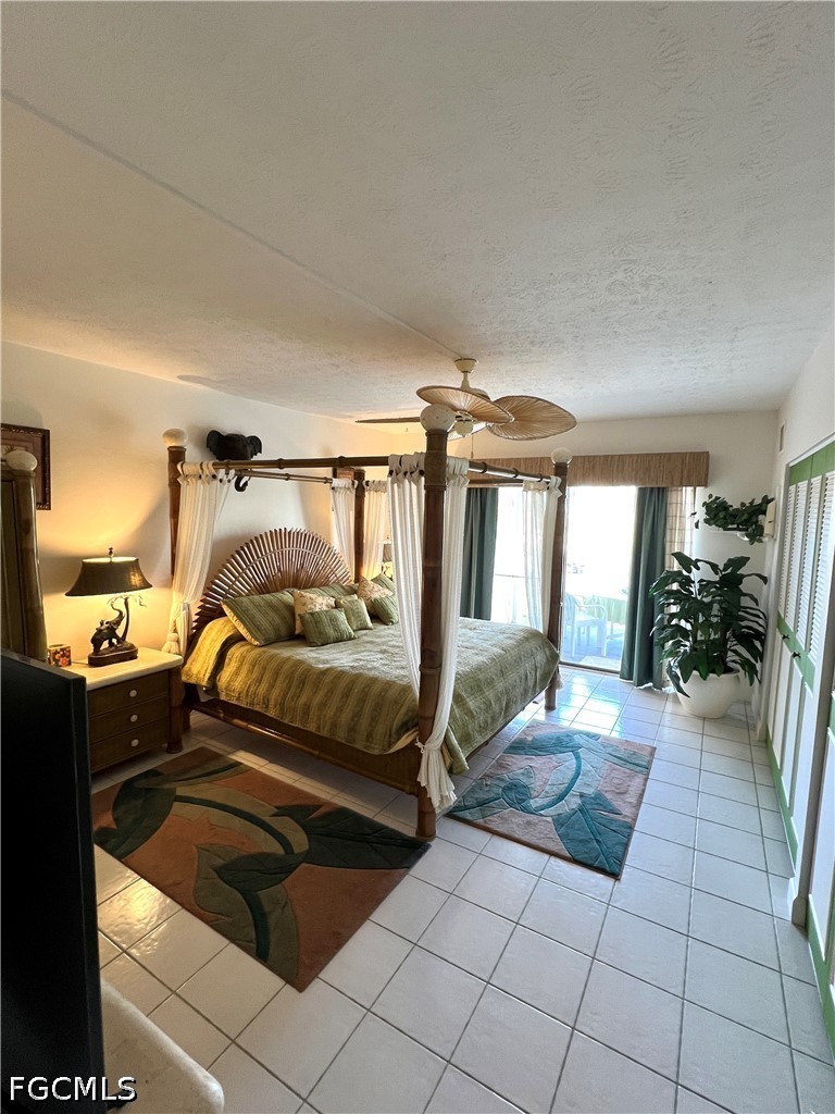 60 West Pelican Street, Unit 202 Naples, FL 34113 - Photo 7 of 21