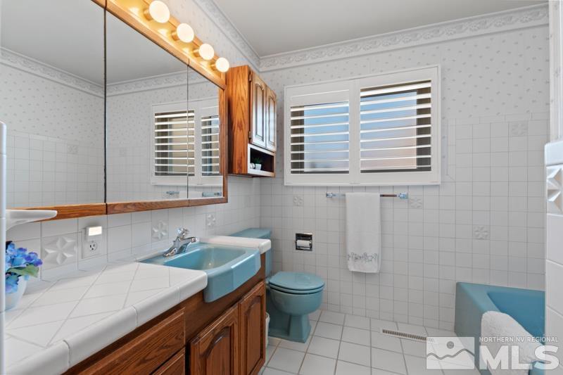 1085 Pineridge Drive Reno, NV 89509 - Photo 20 of 26 Photo 20