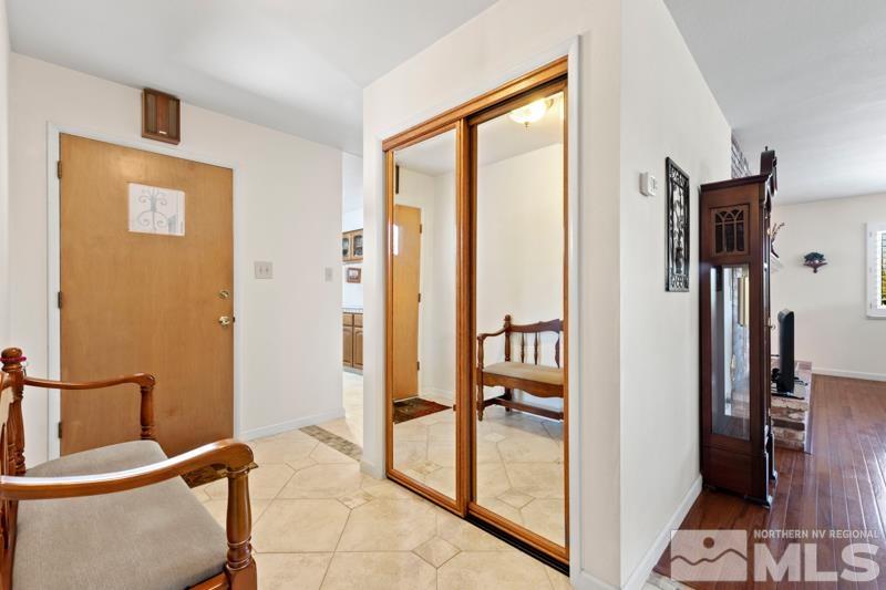 1085 Pineridge Drive Reno, NV 89509 - Photo 4 of 26 Photo 4