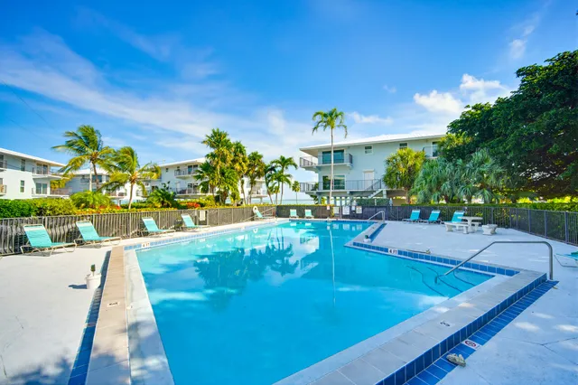 $855,000 | 12690 Overseas Highway, Unit 413, Marathon, FL 33050